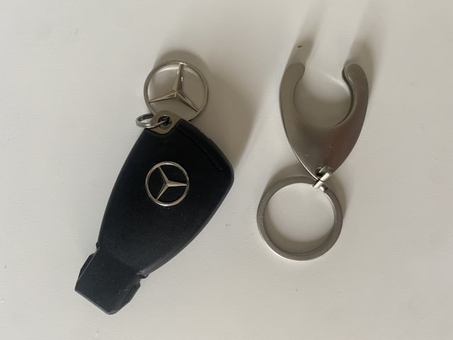 Schlüsselanhänger Mercedes Stern als Einkaufschip B-Klasse W246