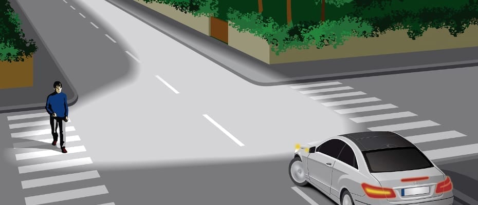 Abbiegelicht des Intelligent Light System von Mercedes-Benz Abbiegelicht des Intelligent Light System von Mercedes-Benz