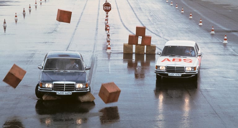 Antiblockier-System von Mercedes-Benz Antiblockier-System von Mercedes-Benz