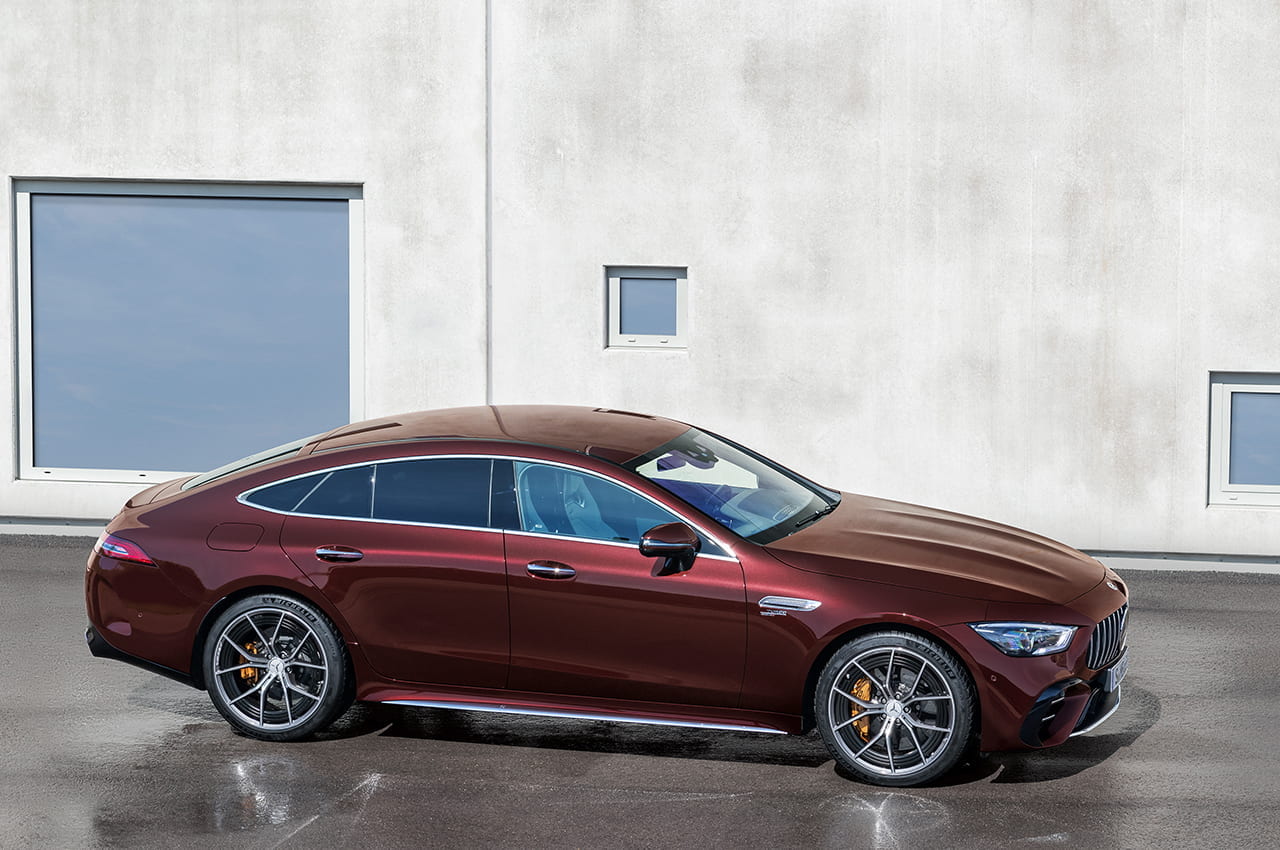 AMG-GT-4Tuerer-Coupe_53_4MATIC_Galerie_mittig_1280x850