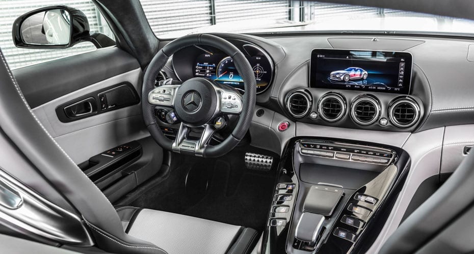 Mercedes-AMG GT (2018), designo diamantweiß bright, AMG Night-Paket Exterieur Mercedes-AMG GT (2018), designo diamantweiß bright, AMG Night-Paket Exterieur