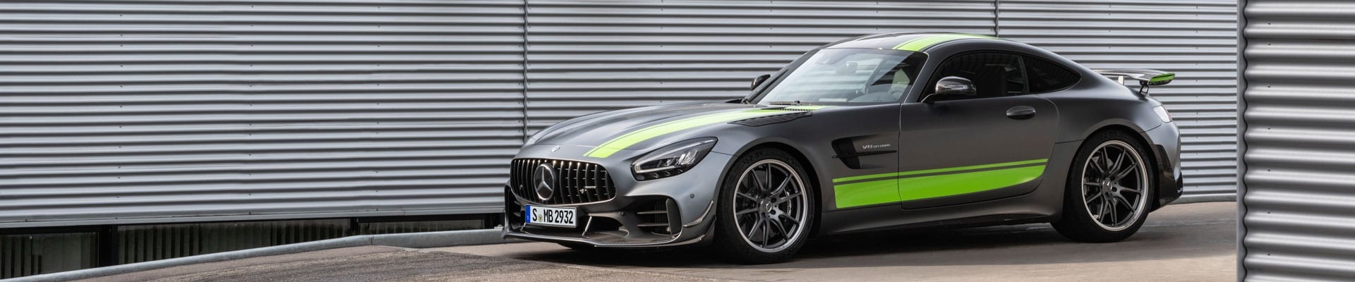 Mercedes-AMG GT R PRO (2018), selenitgrau magno