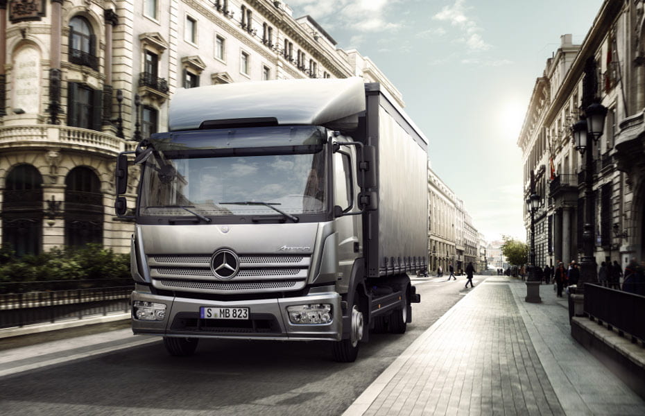 Mercedes-Benz Atego; Verteilerverkehr Einsatz des Mercedes-Benz Ategos in der Stadt