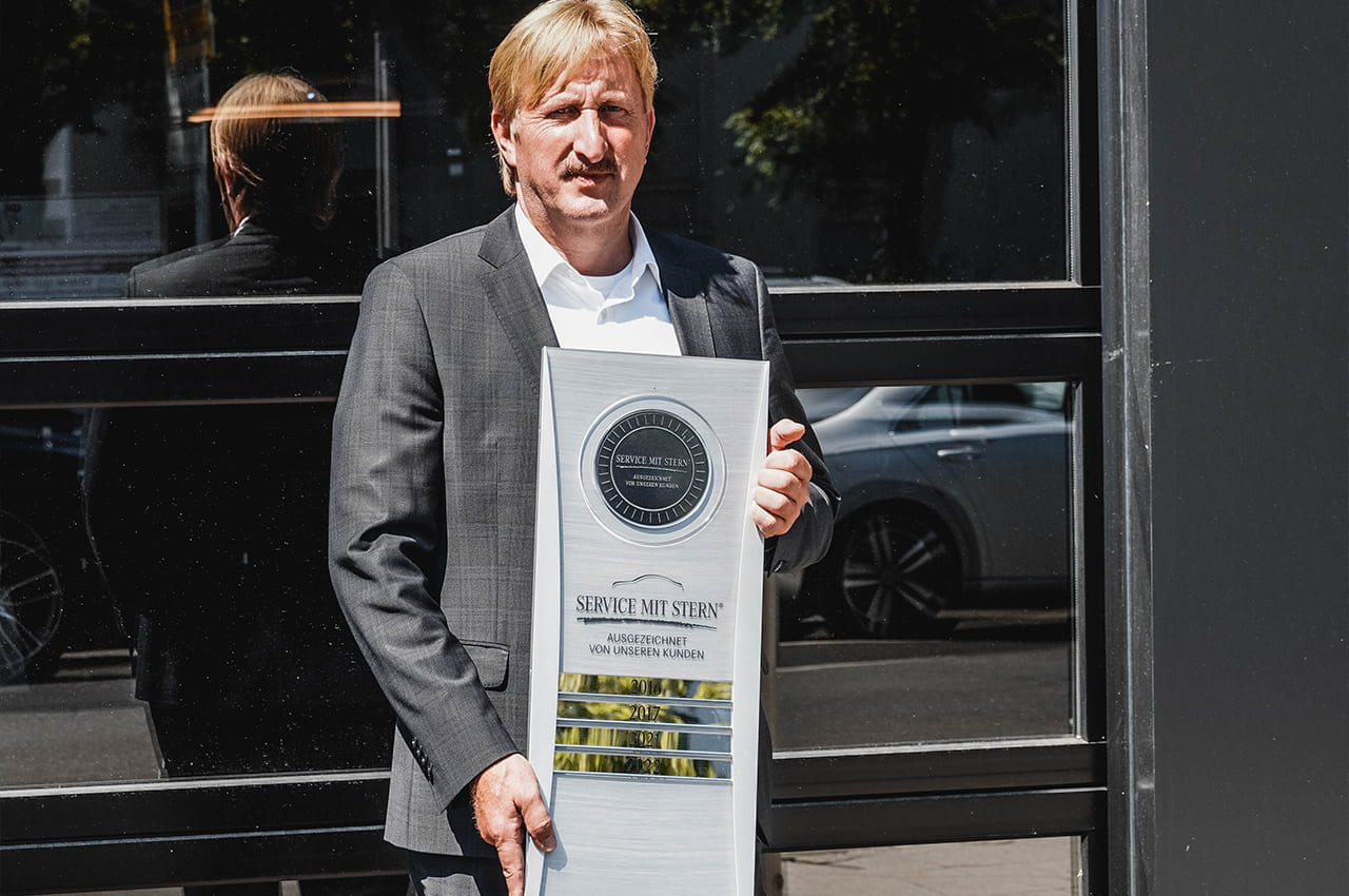 Auszeichnung Service mit Stern Autohaus Kunzmann