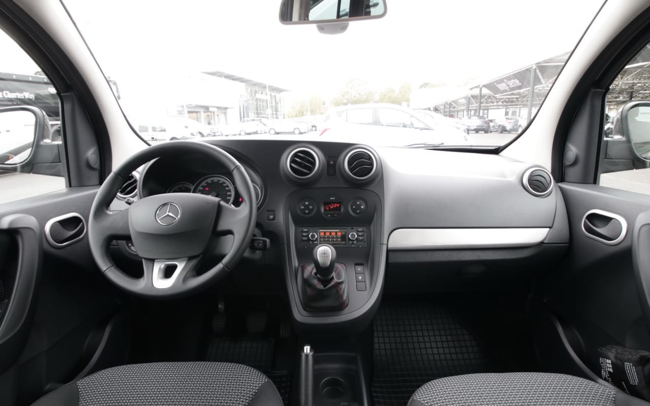 Mercedes Benz Citan Tourer Angebot Gunstig Finanzieren Fur 244 00 Eur Mtl