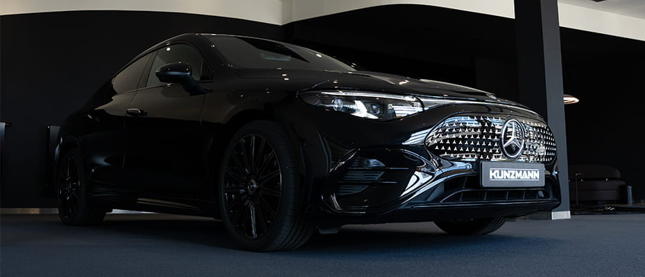 CLA_neu_schwarz_mercedes-Benz_930x400px