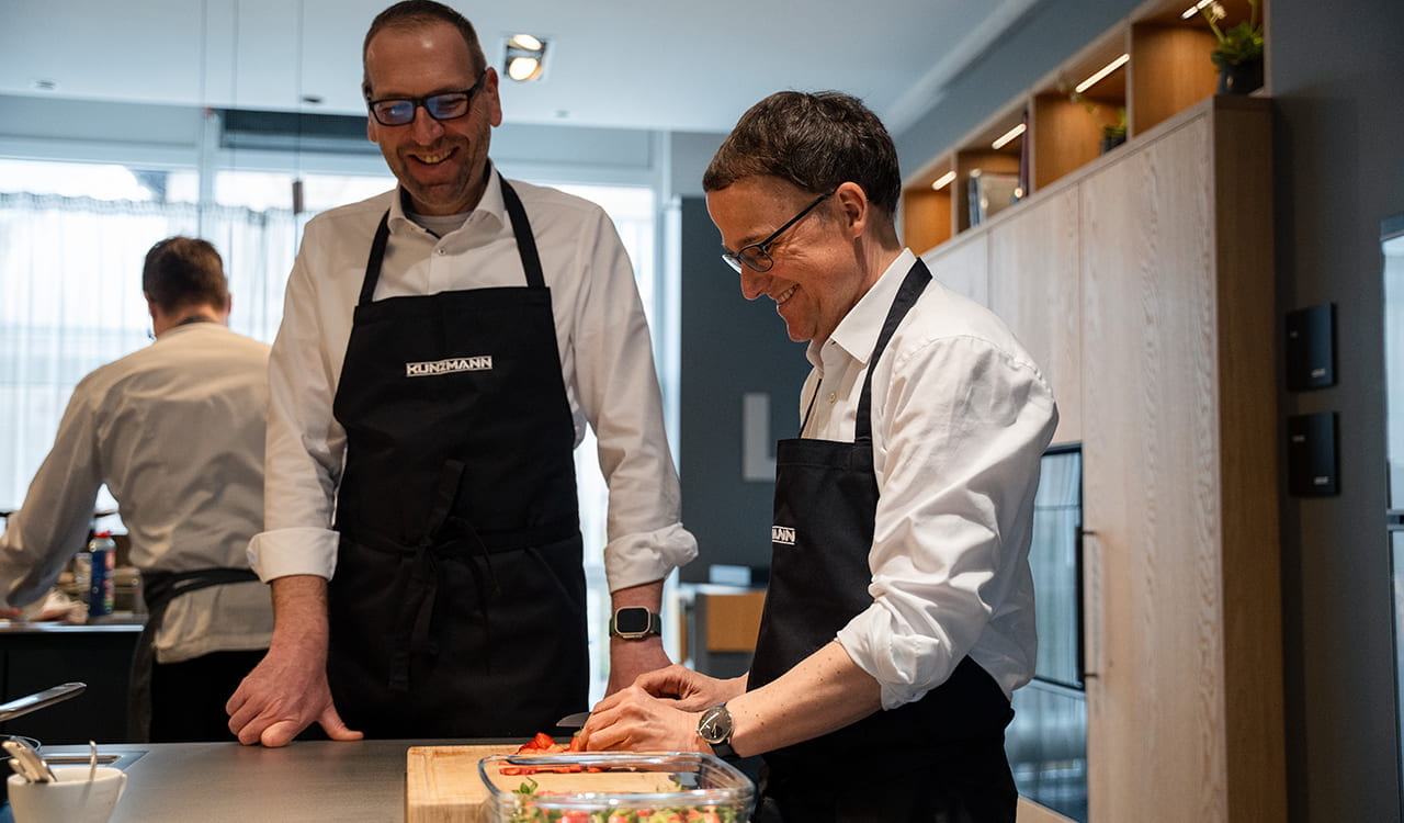 Dinner_for_three_slideshow_essen_1280x750px_8