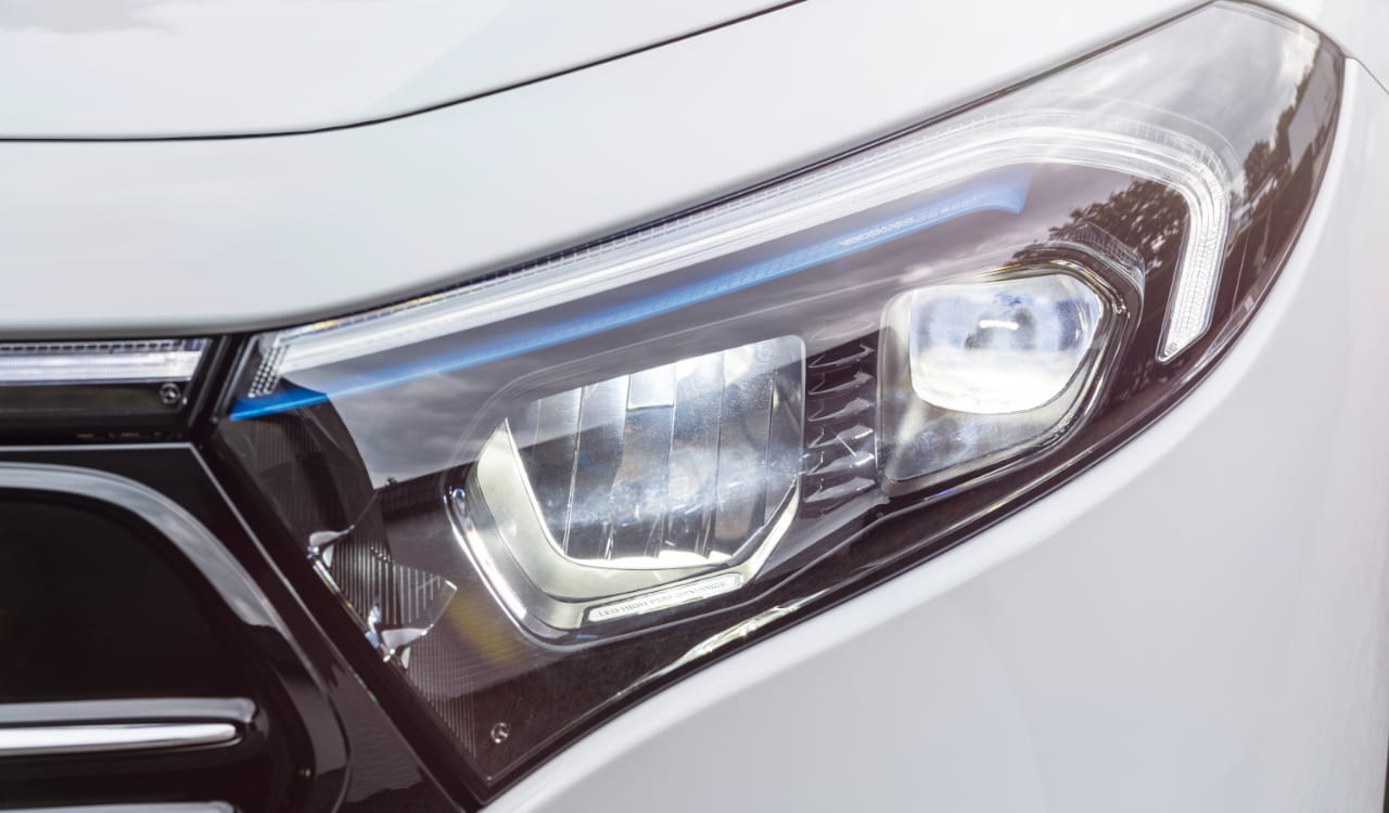 Mercedes-Benz EQA Scheinwerfer