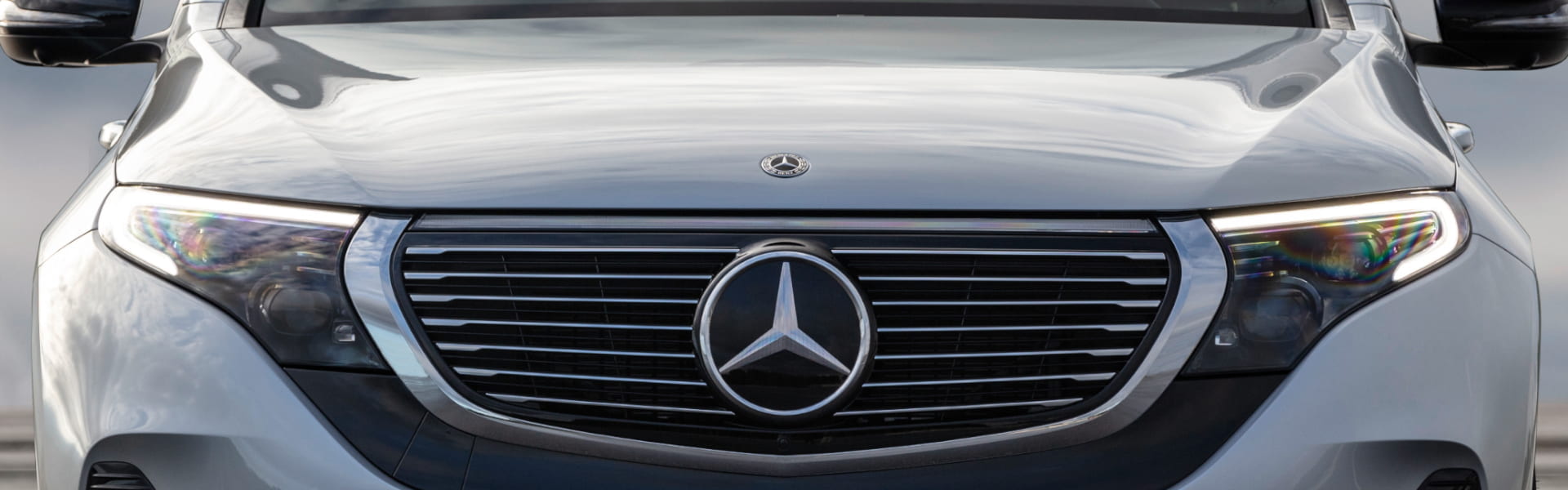 Mercedes-Benz EQC Front