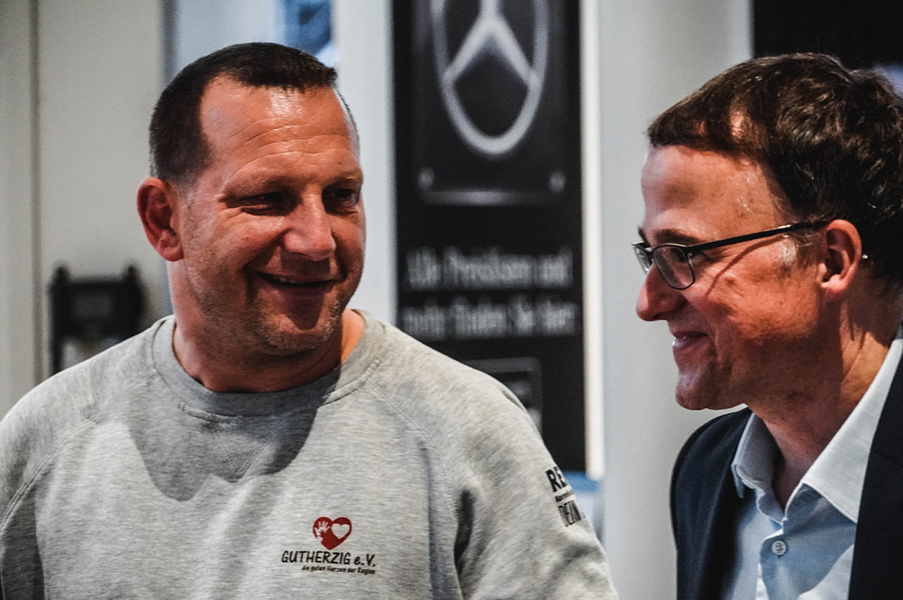 Spendenübergabe beim Mercedes-Benz G-Klasse VIP Event 