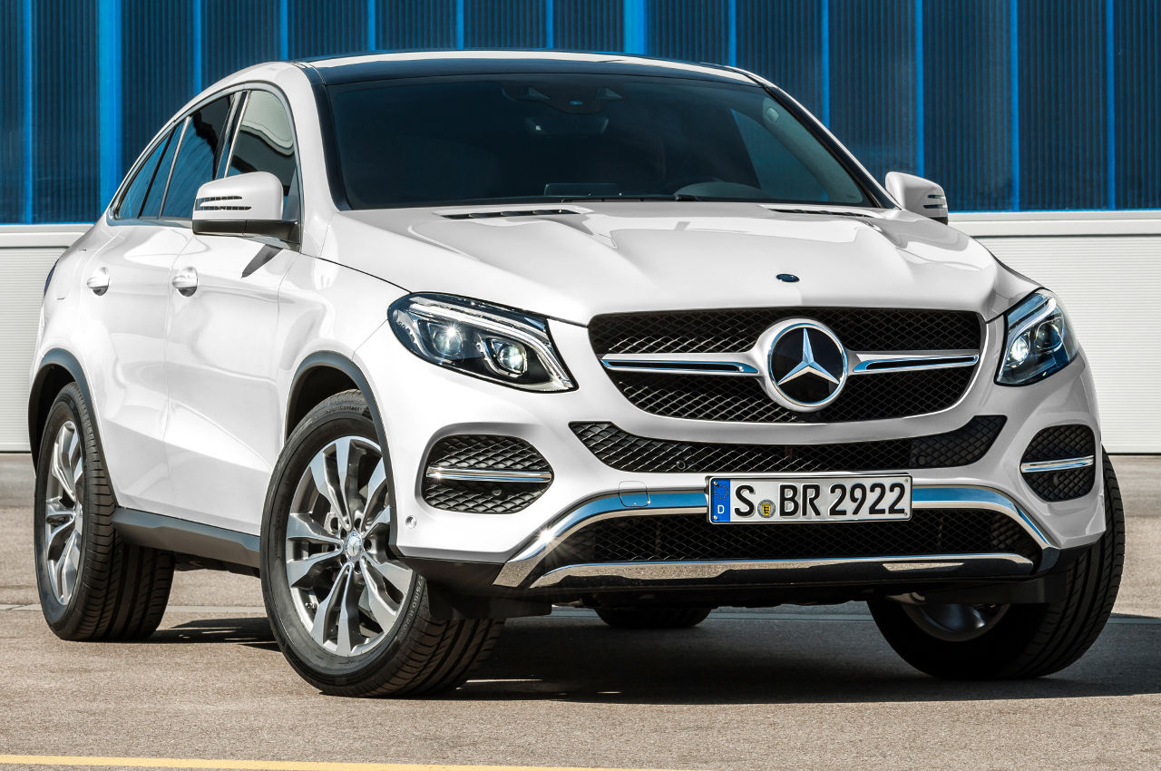 Front des Mercedes-Benz  GLE 350 d 4MATIC Coupés in Designo Diamantweiß Bright