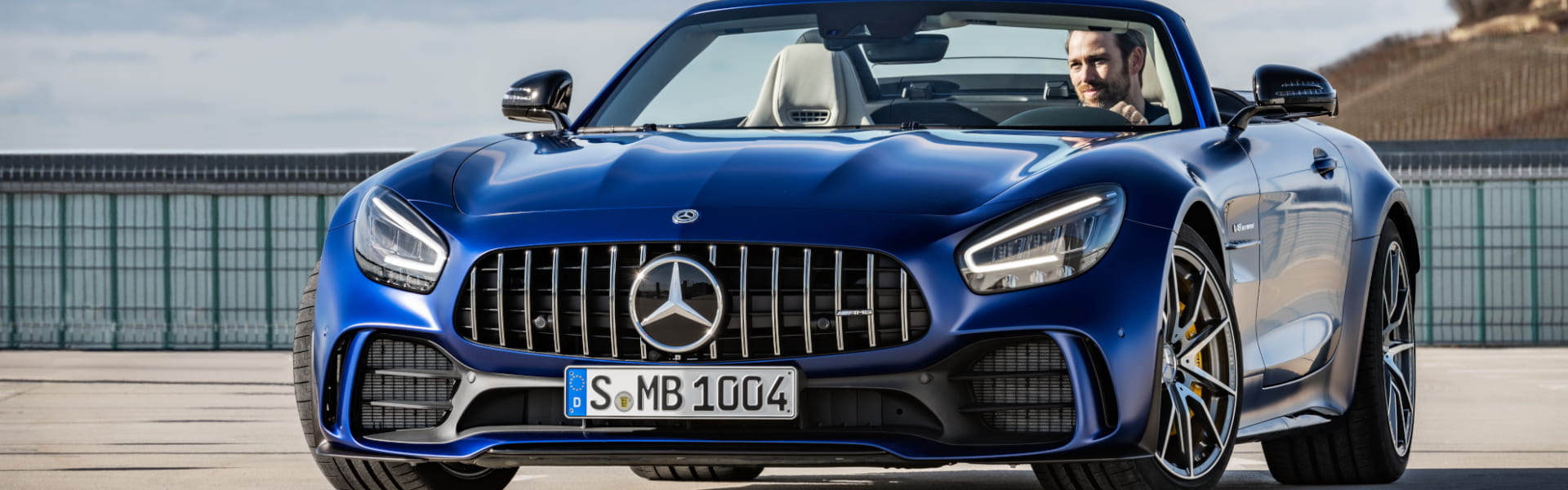 Mercedes-AMG GT R