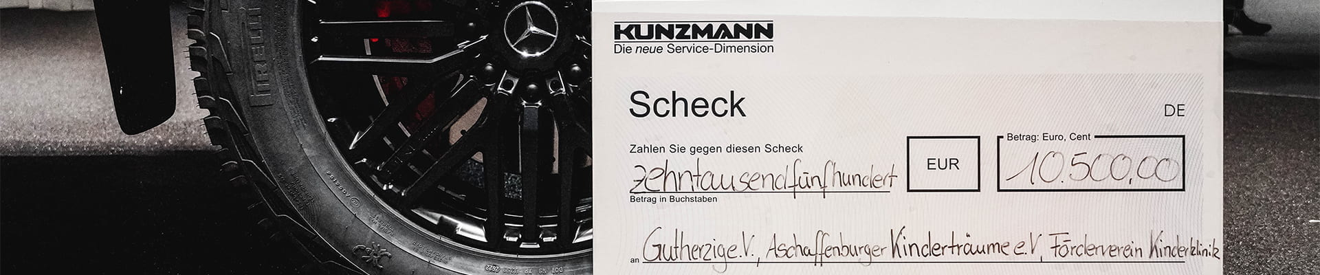 Mercedes-Benz G-Klasse 4x4 VIP Event Spendenübergabe