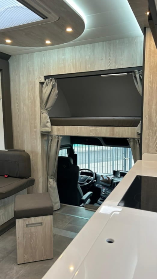 Interieur Mercedes-Benz Actros Horsetruck