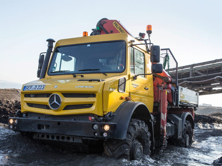 Hochgeländegängiger_Unimog_Wasser768x575 Hochgeländegängiger_Unimog_Wasser768x575