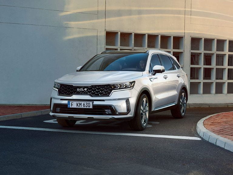 kia-sorento-hev-gls-my23-crossing