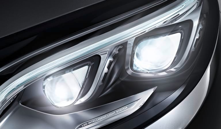 Intelligent Light System, Mercedes-Benz