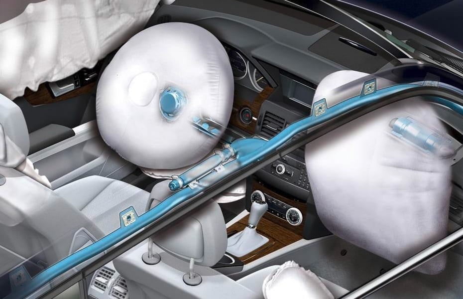 Mercedes-Bent Airbag für Fahrer und Beifahrer Mercedes-Benz Airbag für Fahrer und Beifahrer