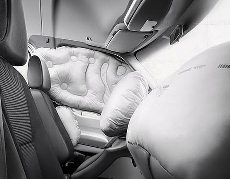 Mercedes-Benz Airbag für Fahrer und Beifahrer Mercedes-Benz Airbag für Fahrer und Beifahrer