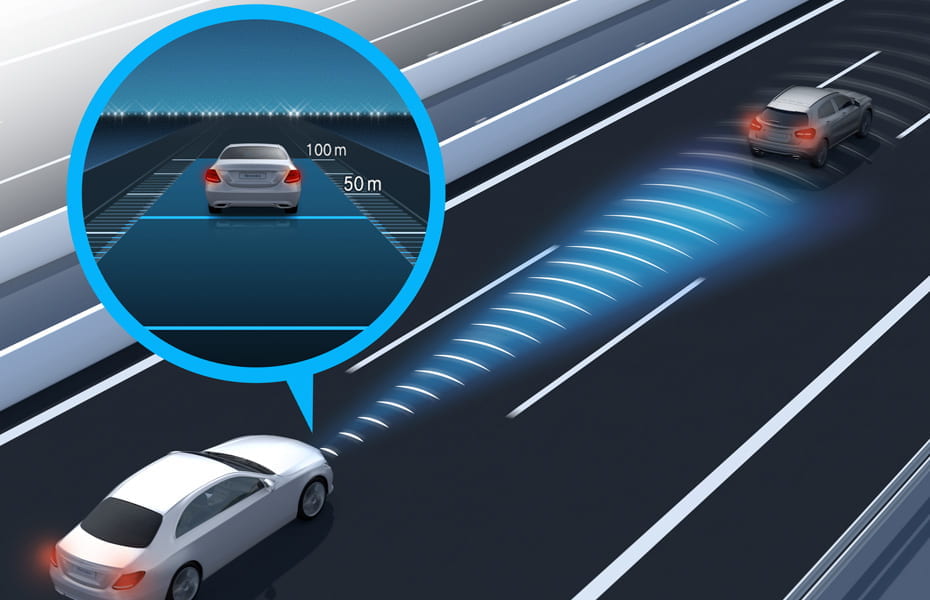 Mercedes-Benz Abstands-Assistent DISTRONIC