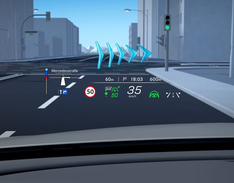 Mercedes-Benz Augmented Reality Head-Up-Display Mercedes-Benz Augmented Reality Head-Up-Display