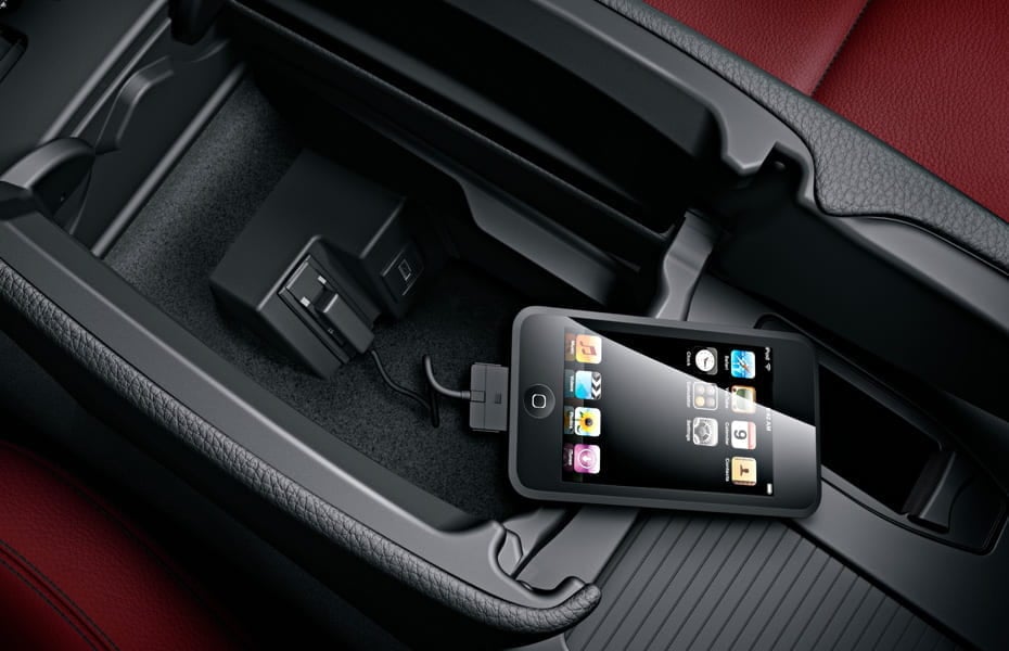 Mercedes-Benz Media Interface C-Klasse Coupé C350 Mercedes-Benz Media Interface C-Klasse Coupé C350