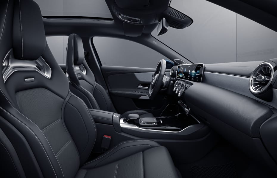 Leder zweifarbig titangrau pearl / schwarz (258A), Zierelemente Aluminium mit Längsschliff hell (H44), AMG Performance Sitze (555), AMG Performance Sitz-Paket High-End (PBZ) Leder zweifarbig titangrau pearl / schwarz (258A), Zierelemente Aluminium mit Längsschliff hell (H44), AMG Performance Sitze (555), AMG Performance Sitz-Paket High-End (PBZ)