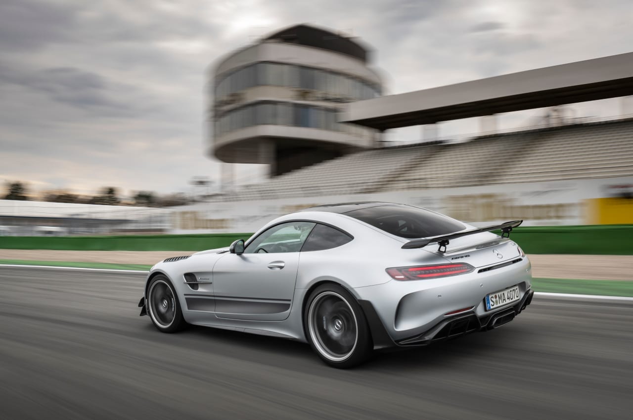 Mercedes-AMG GT R-Galerie-2-1280x850