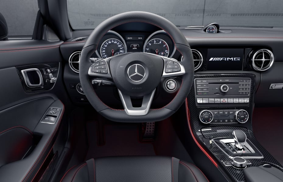 Mercedes-AMG SLC 43: Interieur