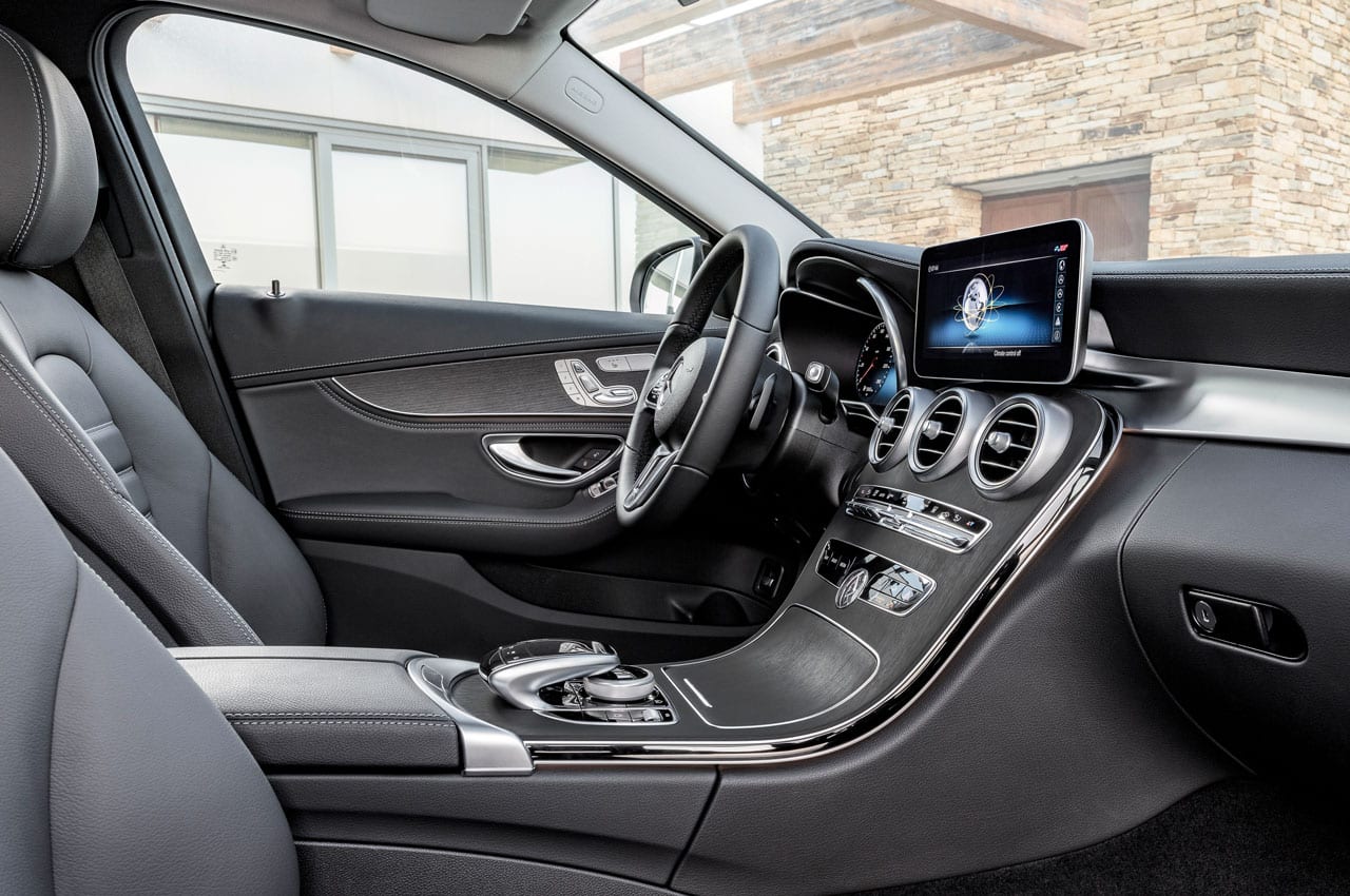 Interieur des Mercedes-Benz C-Klasse T-Modells 