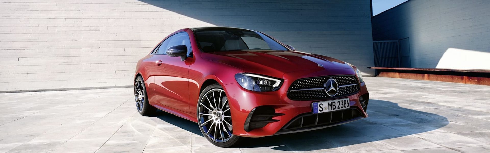 Das Mercedes Benz E Klasse Coupe Sportwagen Mit Faszination