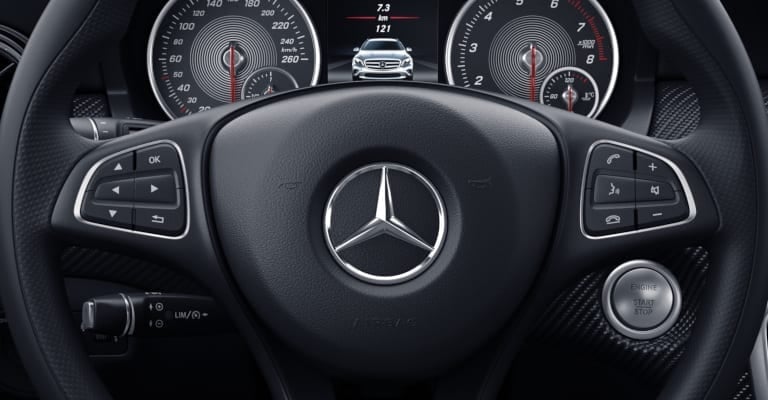 Multifunktionslenkrad  Zentrale Bedienung Ihres Mercedes