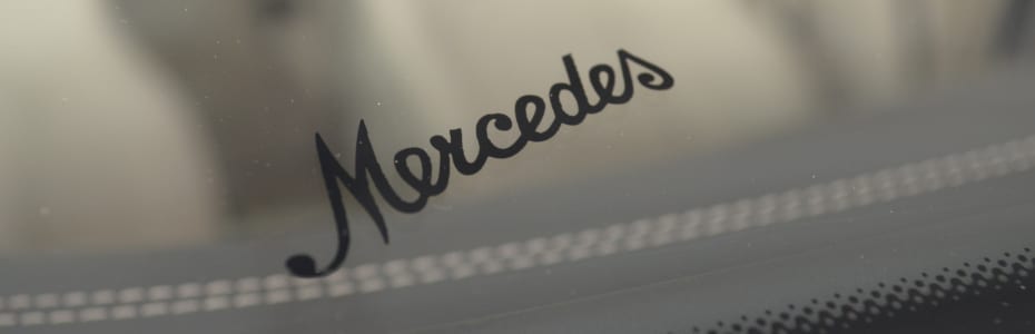 Original-Mercedes-Benz-Windschutzscheibe-Mercedes-Schriftzug-930x300 Original-Mercedes-Benz-Windschutzscheibe-Mercedes-Schriftzug-930x300