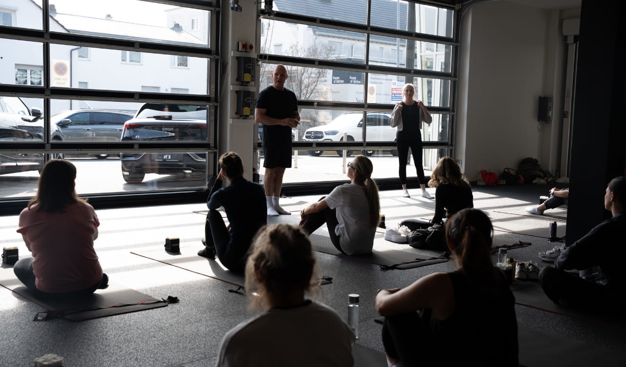 She's Mercedes x Pilates Event im Autohaus Kunzmann