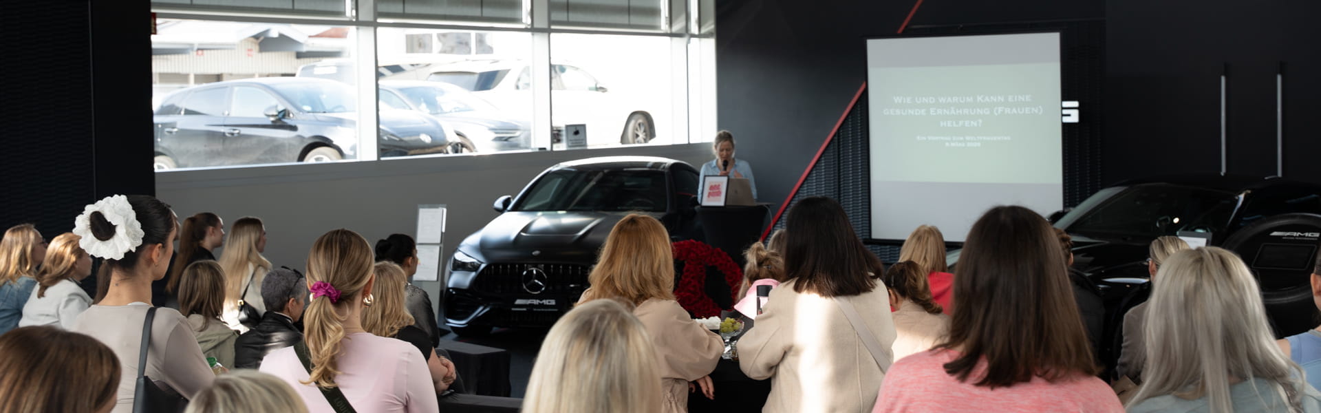 She's Mercedes x Pilates Event im Autohaus Kunzmann