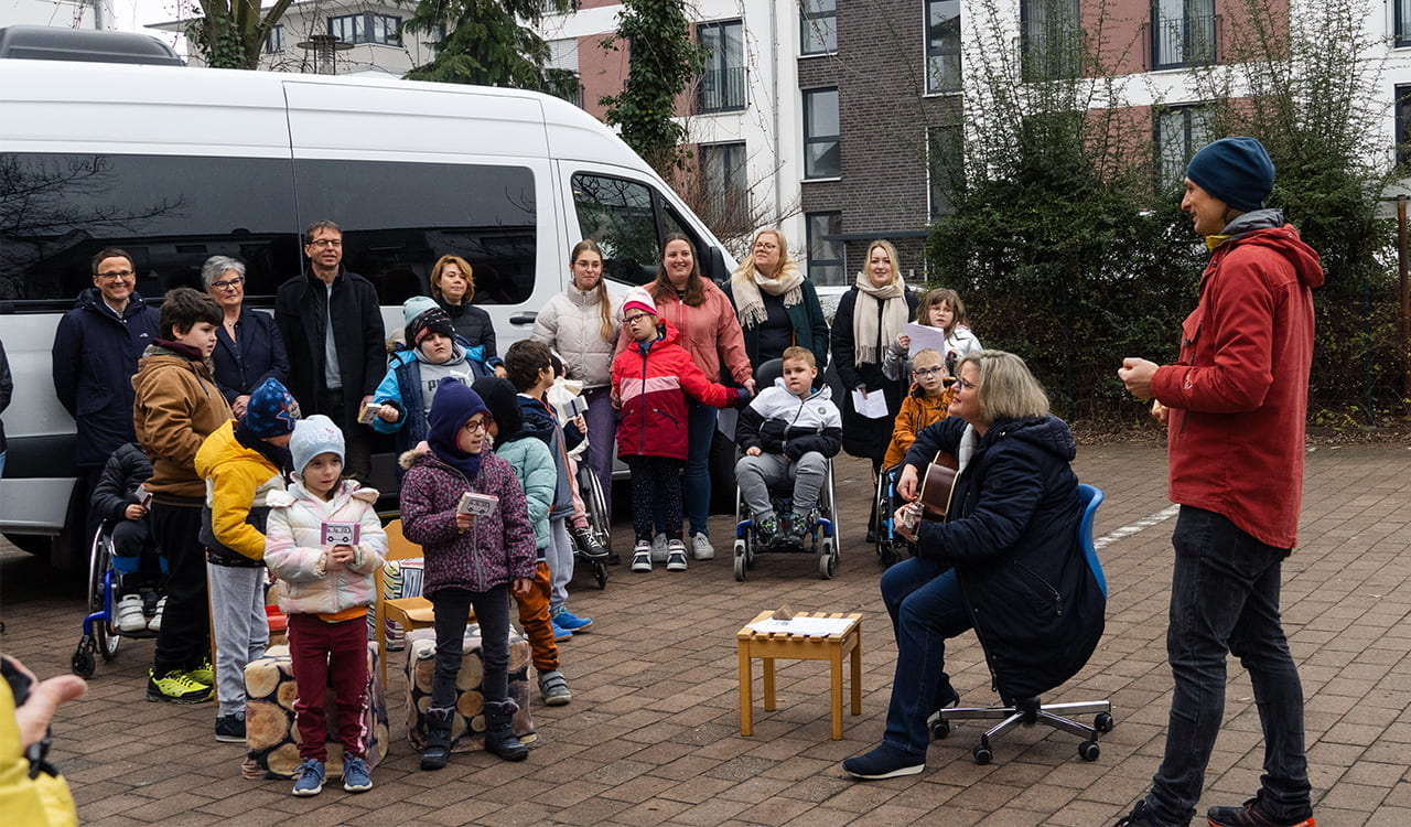 Spendenübergabe Viktor-Willgerodt-Stiftung