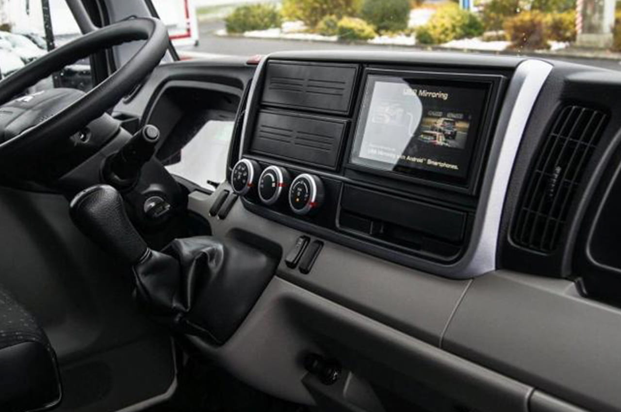 Slideshow_2_1280x850px