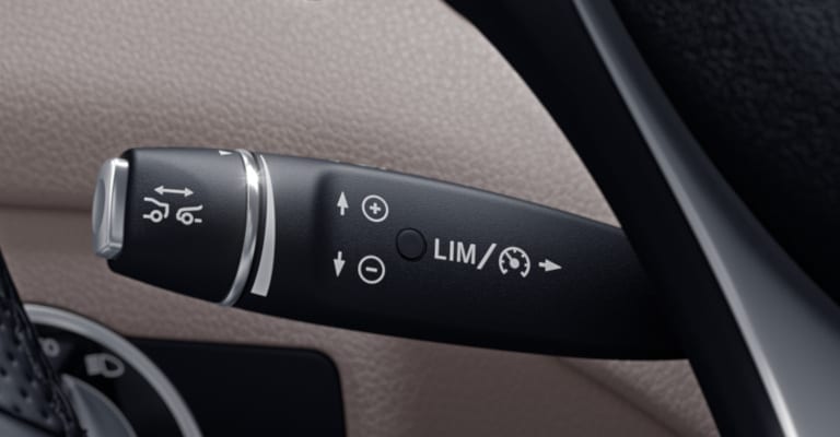 Tempomat von Mercedes-Benz Tempomat von Mercedes-Benz