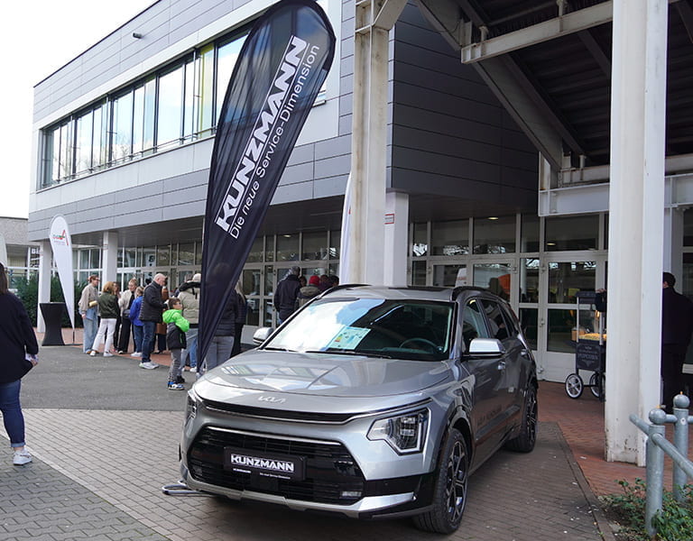 Kia Ausstellung in der f.a.n. frankenstolz arena Kia Ausstellung in der f.a.n. frankenstolz arena