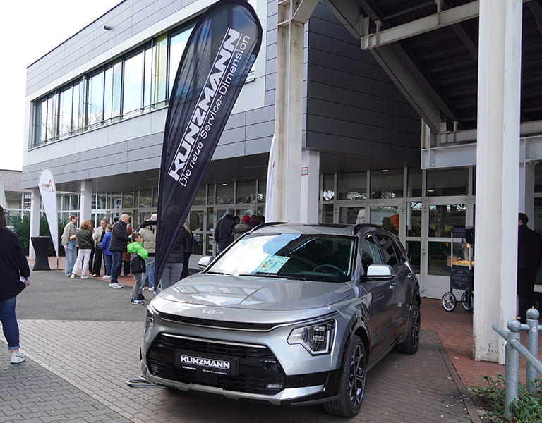 Kia Ausstellung in der f.a.n. frankenstolz arena