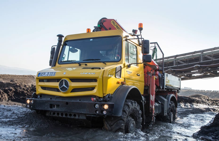 Mercedes-Benz Hochgeländegängiger Unimog