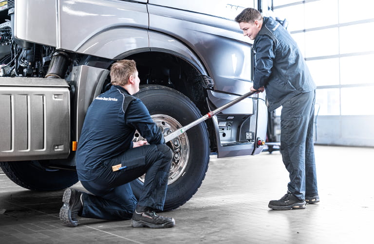 Ihre Vorteile der Vor Ort Montage der Räder und Reifen NFZ und LKW