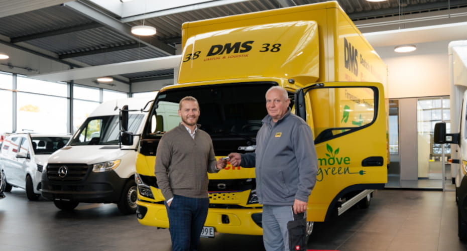 eCanter Fahrzeugübergabe an Fa. Friedrich Friedrich