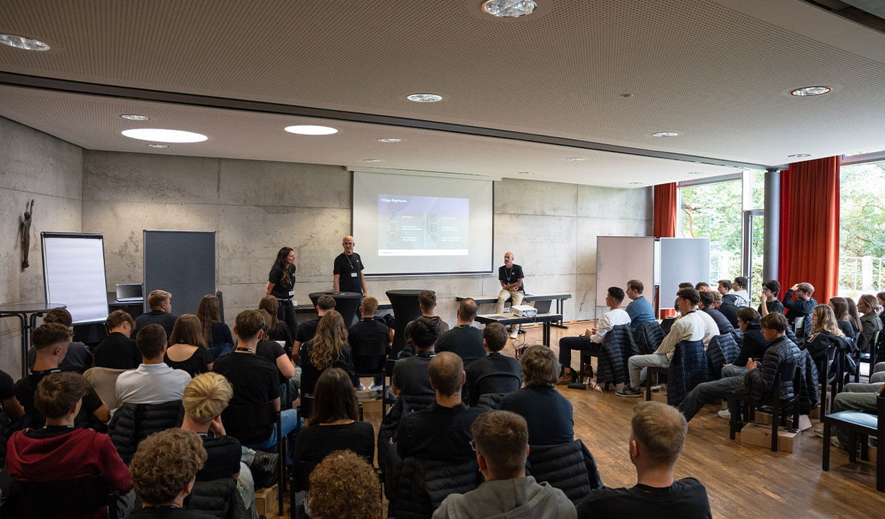 Ausbildungsstart im Autohaus Kunzmann