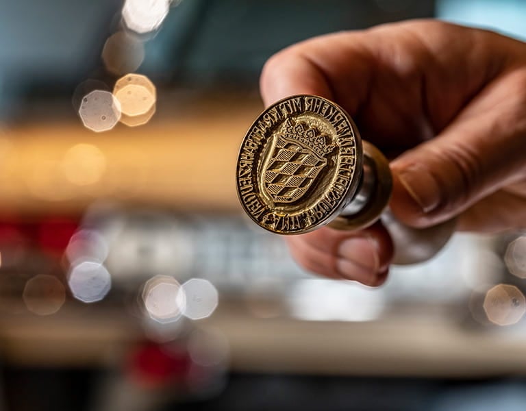 Stempel der Hauptuntersuchung Stempel der Hauptuntersuchung
