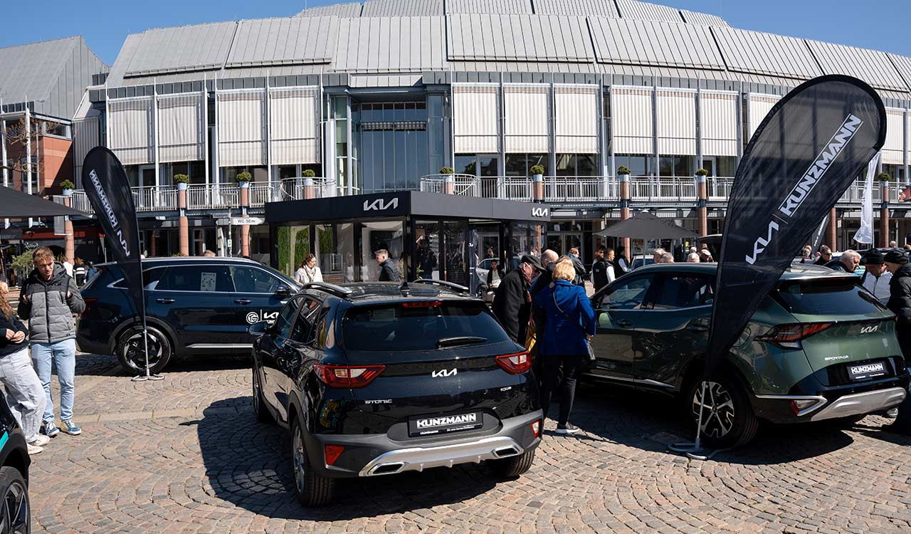Kunzmann Kia Stand auf der Mobilia 2025 in Aschaffenburg