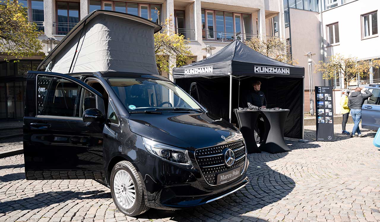 Kunzmann Mercedes-Benz Transporter Stand auf der Mobilia 2025 in Aschaffenburg