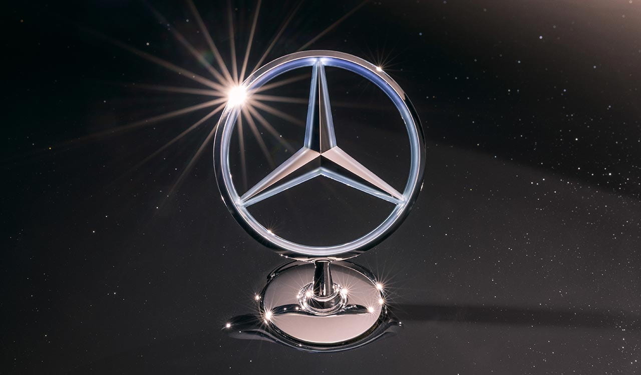 Mercedes-Benz S-Klasse beleuchteter Mercedes-Benz Stern