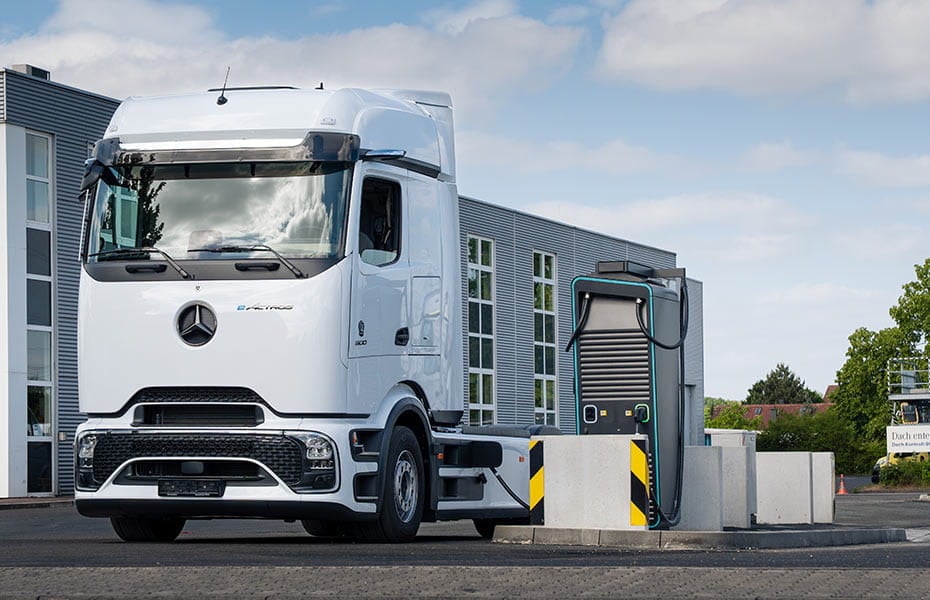 Mercedes-Benz eActros 600 am Kunzmann HyperCharger in Stockstadt Mercedes-Benz eActros 600 am Kunzmann HyperCharger in Stockstadt