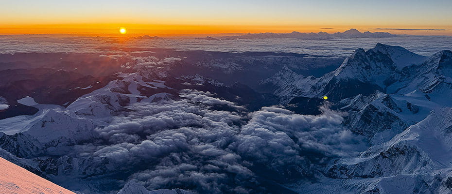 Mount Everest bei Tagesanbruch